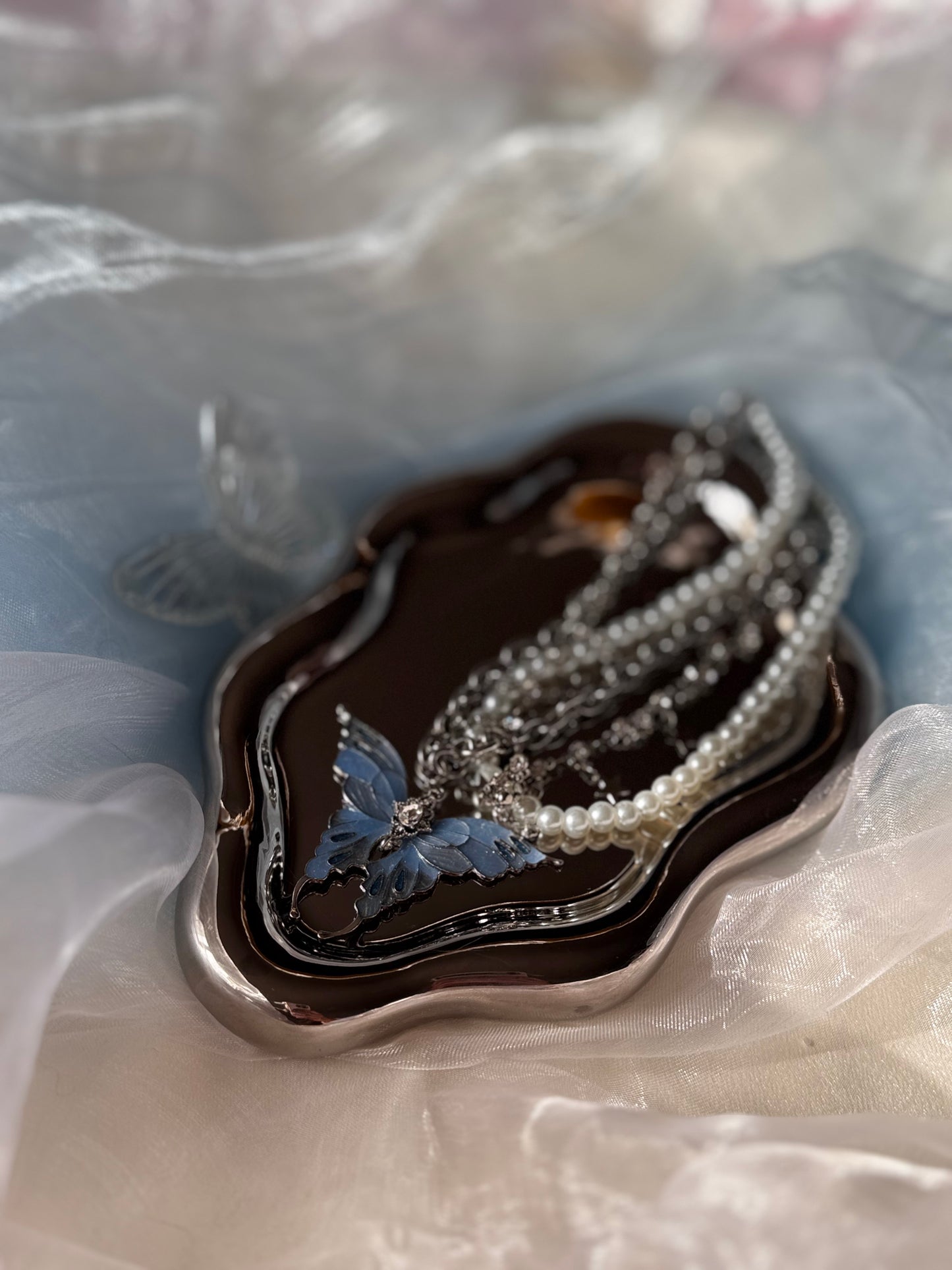 Lustrous Pearl Butterfly Layered Necklace